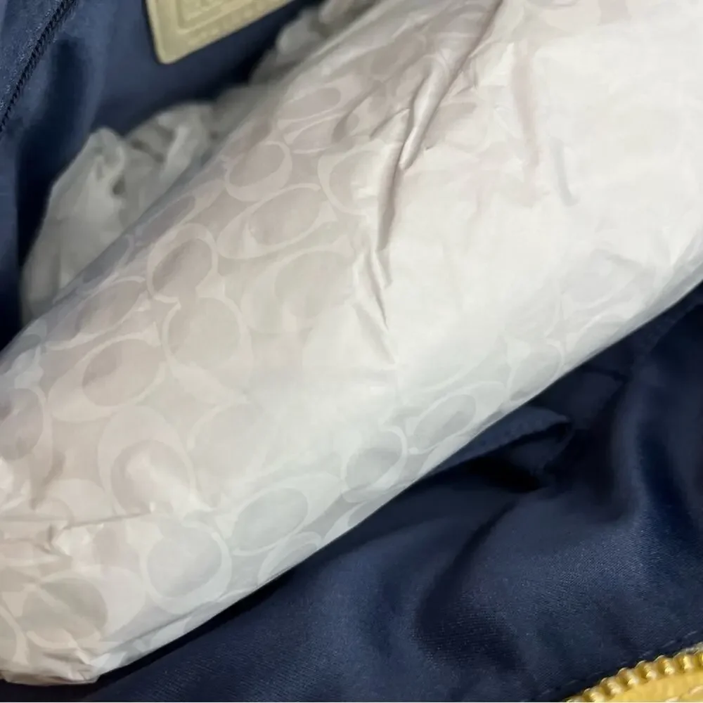 NWT Coach Signature Patent Leather Stitched Stripe Small Tote Butter Cream - Picture 9 of 10